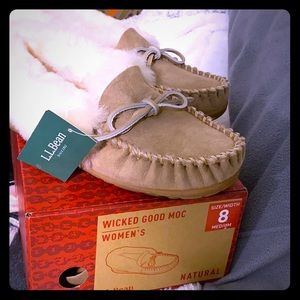 New! LL Bean wicked moccasin authentic slipper